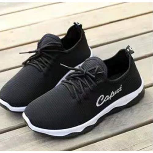 Women's Lightweight Sneakers - Black And White