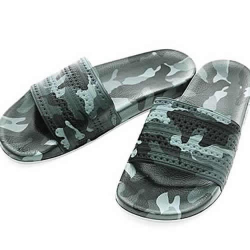 Men's Flip Flop Slide In Camouflage