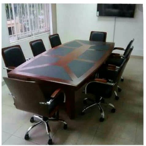 8 Seats Conference Table