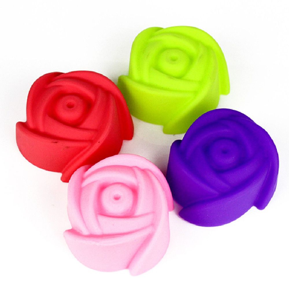 Random 7cm Soap Mold Christmas New 1pcs Silicone Rose Muffin Cookie Cup Cake Baking Mould Chocolate Jelly Maker