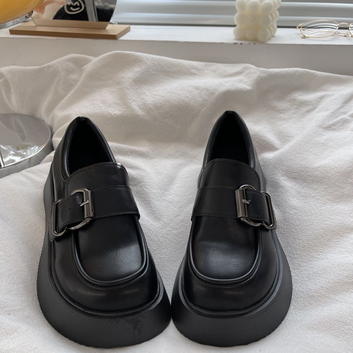 Belt Buckle Chunky Platform Loafers Shoes Women 2022 Patent Leather Round Toe Black Punk Goth Y2K Shoes Women