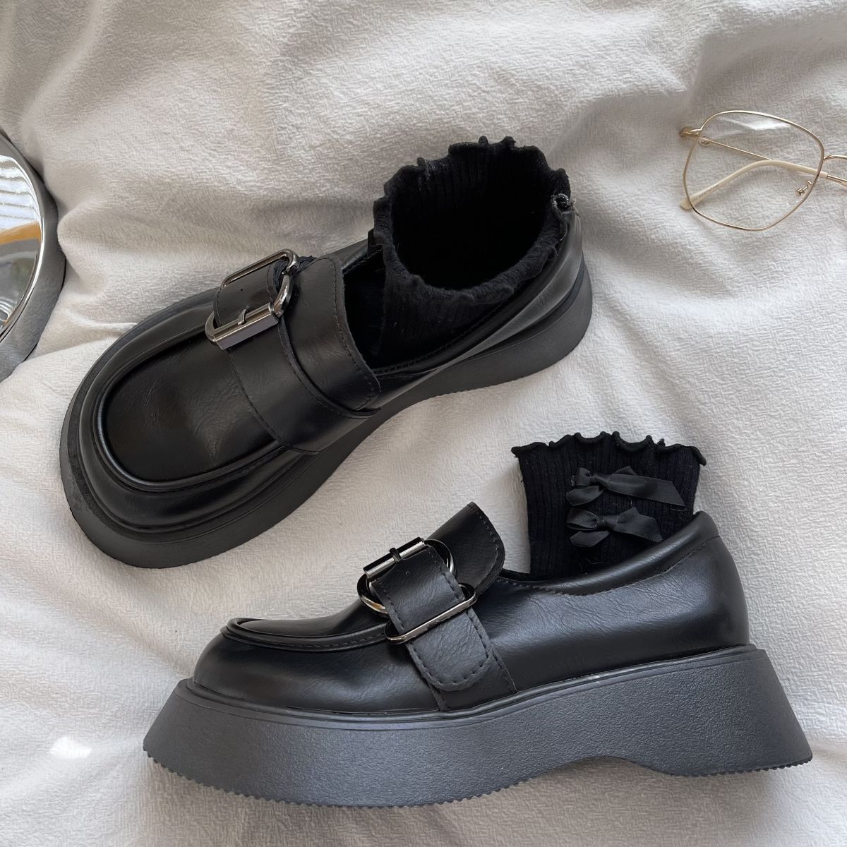 Belt Buckle Chunky Platform Loafers Shoes Women 2022 Patent Leather Round Toe Black Punk Goth Y2K Shoes Women
