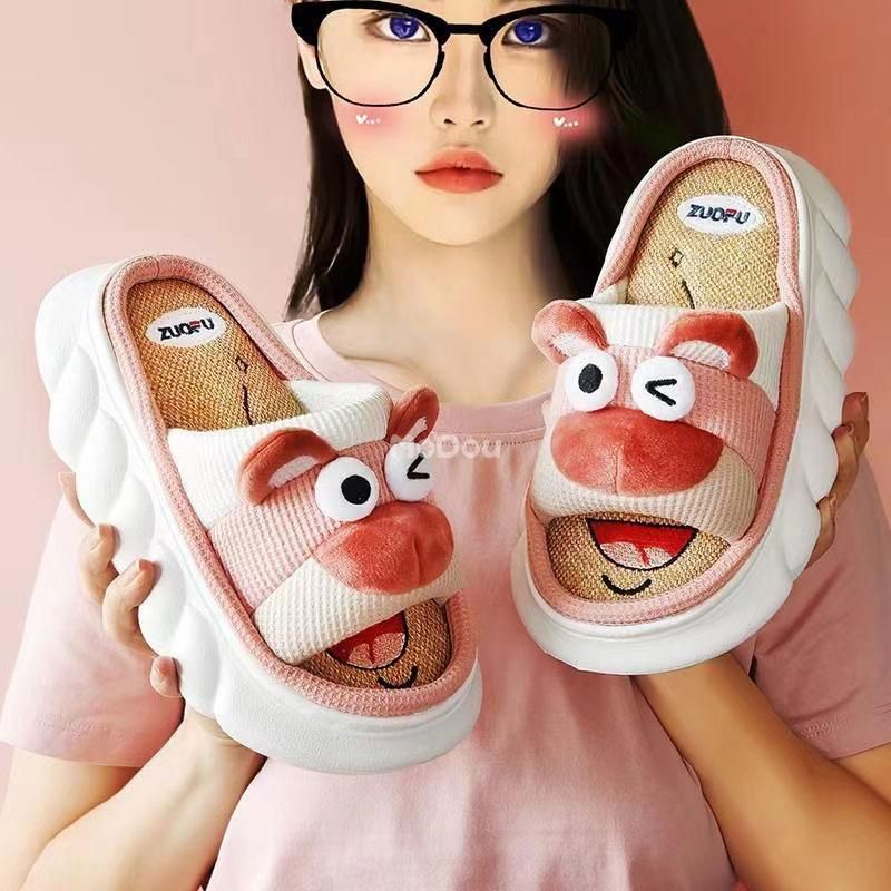 Mo Dou 2022 All Senson Designer Slippers Cute Cartoon Lovely Cat Bedroom Cotton Home Shoes Indoor Thick Sole Couples Men Women