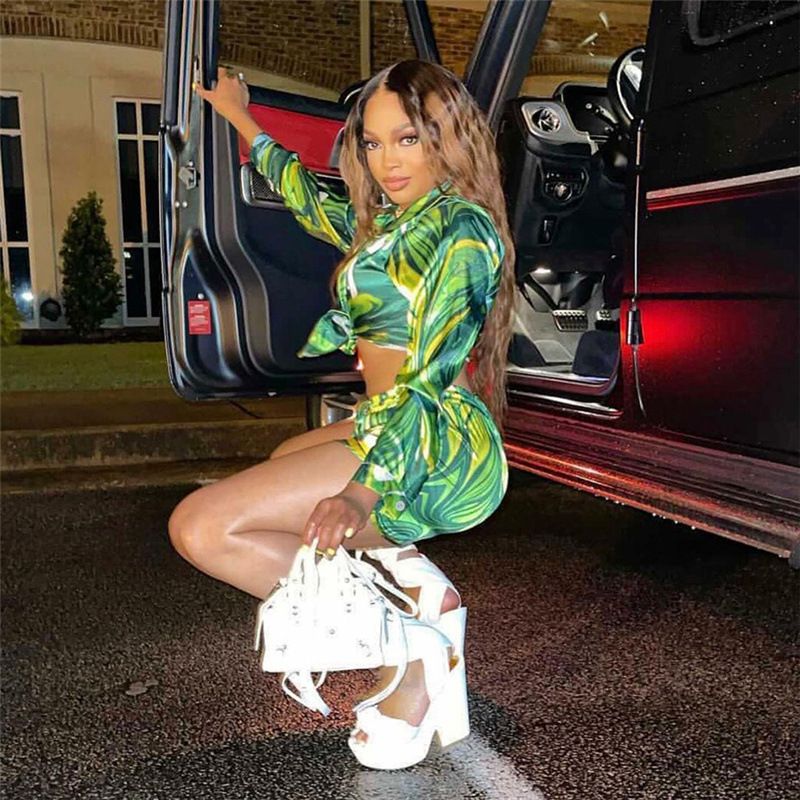 Two Piece Set Women Hipster Print Loose Top+ Slim Sexy Elastic Waist Shorts