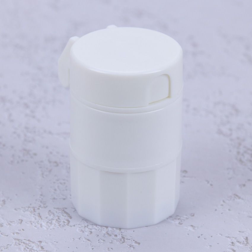 1PC 4 In 1 Portable 4 Layer Powder Tablet Grinder Powder Pill Cutter Medicine Splitter Box Storage Crusher Portable Pill Box
