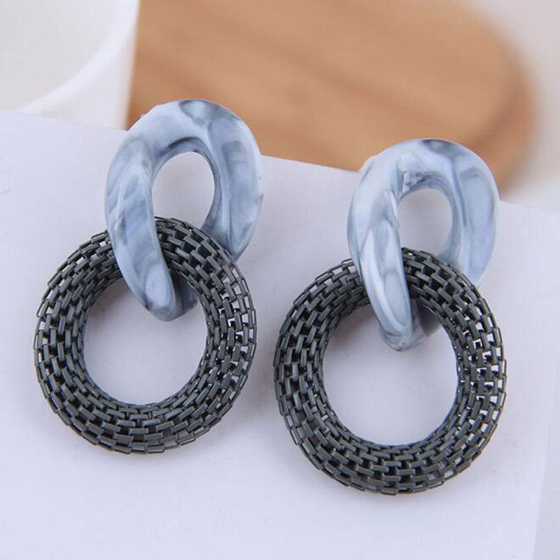 Women Fashion Acrylic Mesh Linked Circle Pendant Stud-Red
