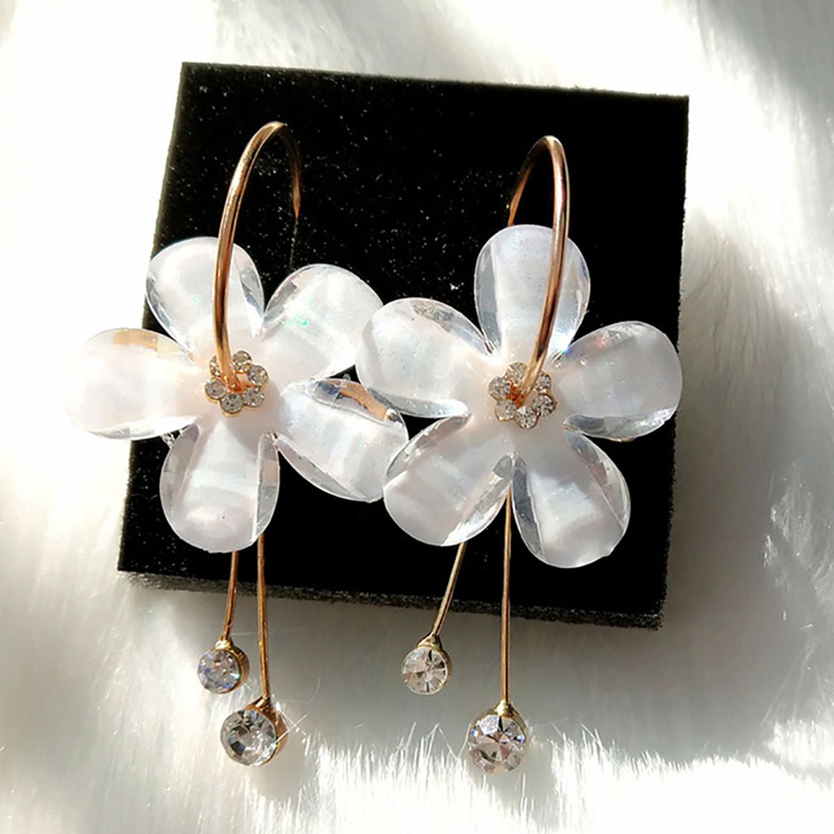1 Pair Women Petal Flower Shape Rhinestone Inlaid Alloy Dangle Earrings For Wedding Party-Brown