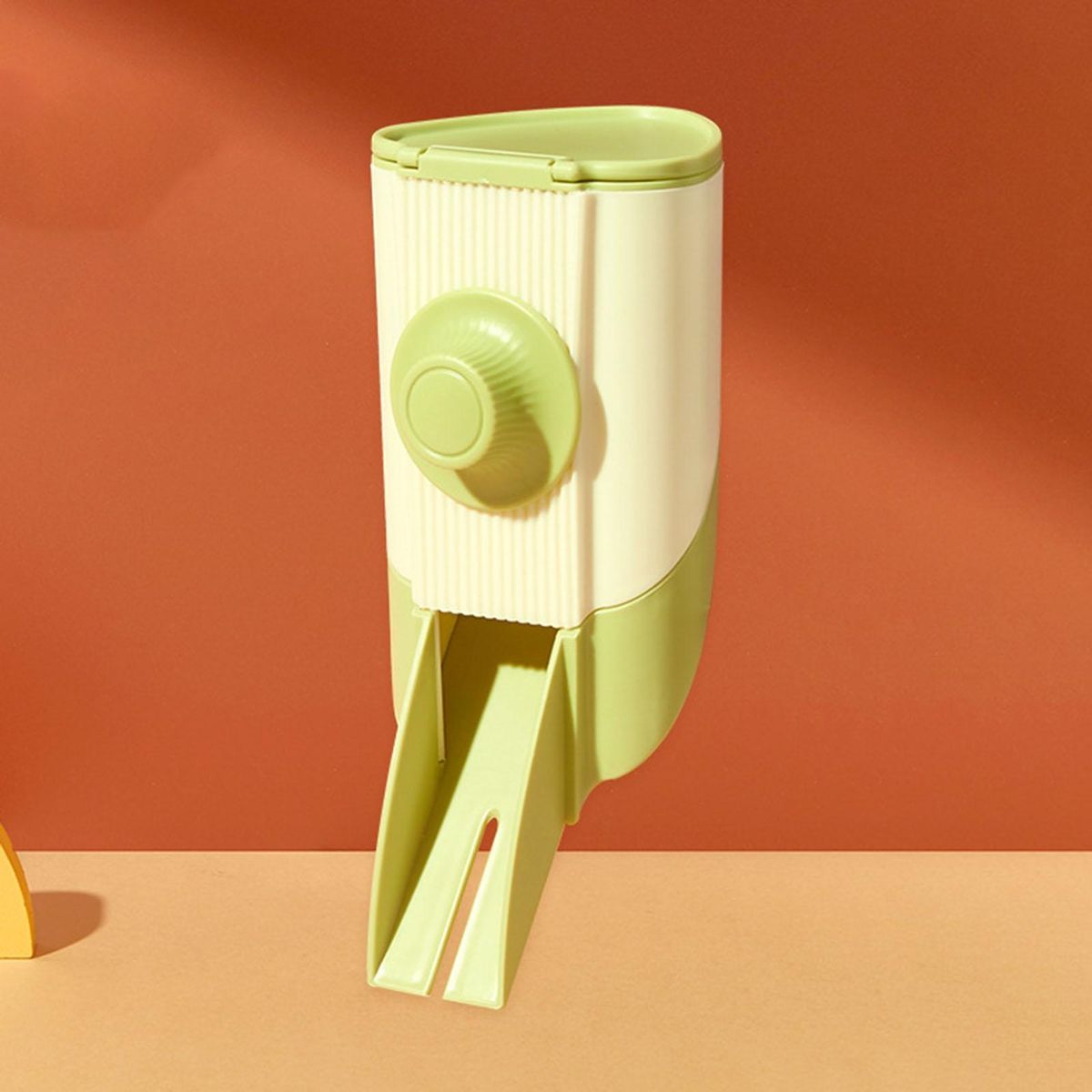 1 Set Rabbit Food Feeder Small Pet Food Feeding Dispenser Green
