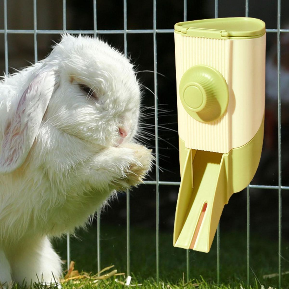 1 Set Rabbit Food Feeder Small Pet Food Feeding Dispenser Green