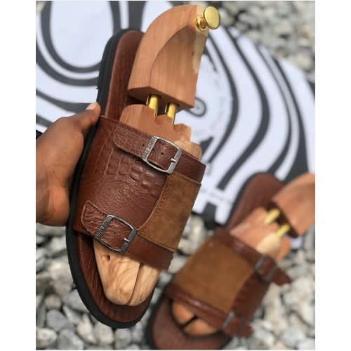 Skin Buckle Slippers - Brown