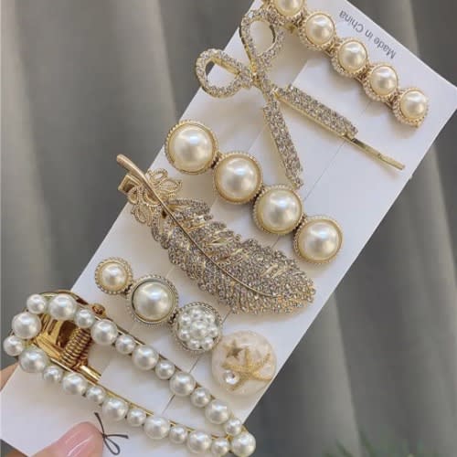 Ladies Glittering And Shimmering 6 Pieces Hairclips