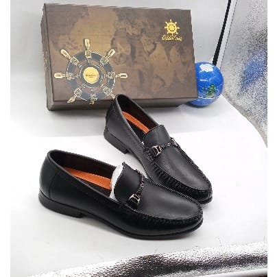 R. Wood Leather Shoe