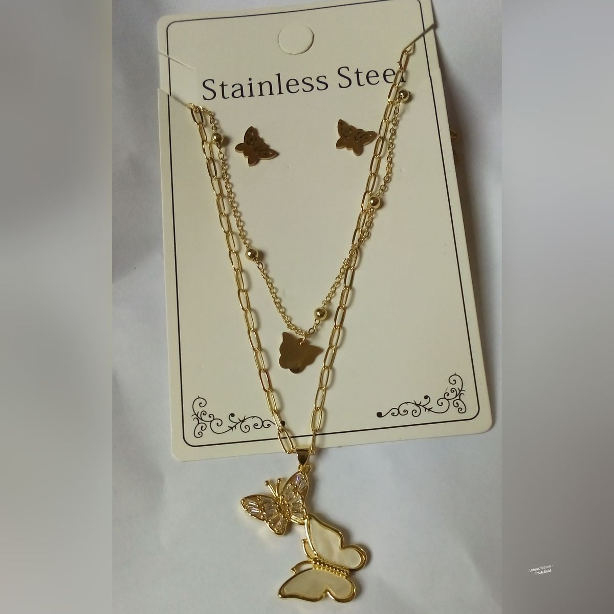 Gold Butterfly Link