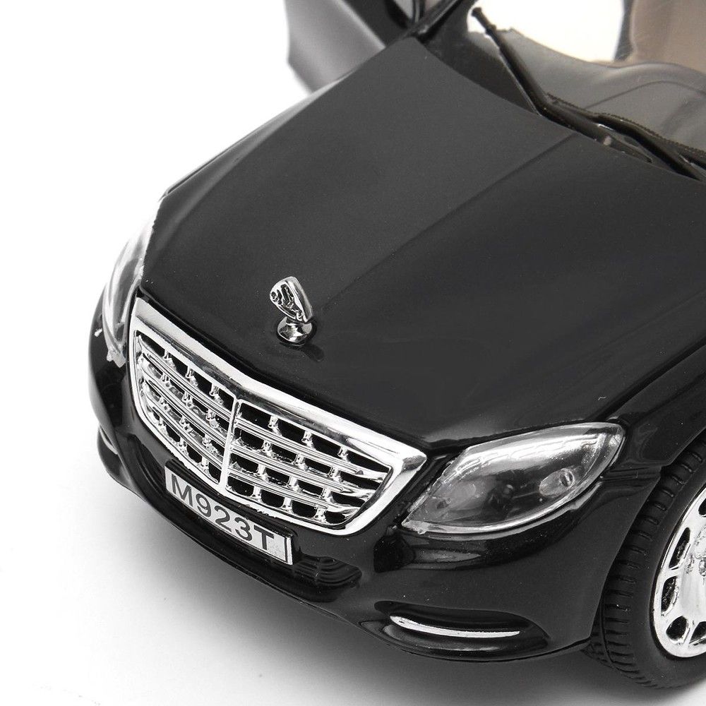 1:24 Mercedes Maybach S600 Limousine Diecast Metal Model Car