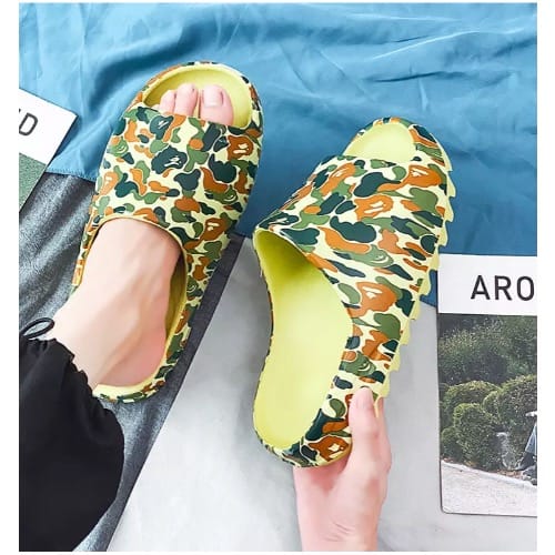 Men’s Camouflaged Yezzy Slides