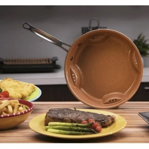 Non Stick Steel Air Fry Pan With Tempered Glass Lid
