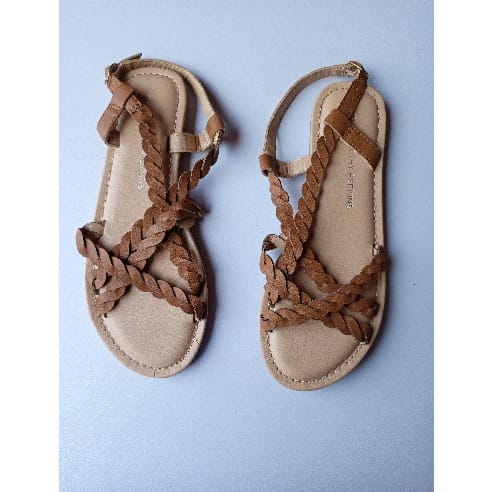 Ladies Flat Stock Sandal - Brown