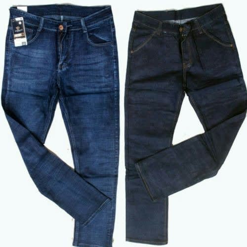 2 In 1 Set Of Men's Plain Jeans