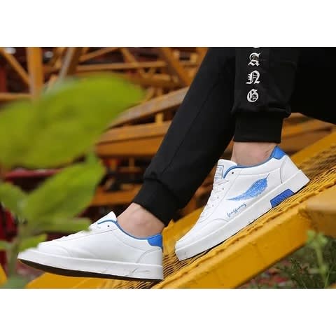 Men's Casual Sneakers - White And Blue