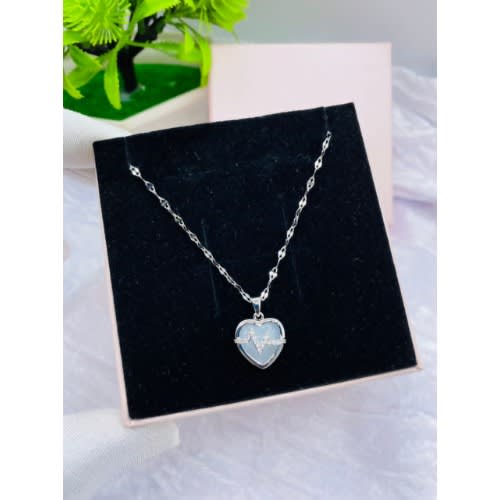 Neckpiece With Heart Pendant