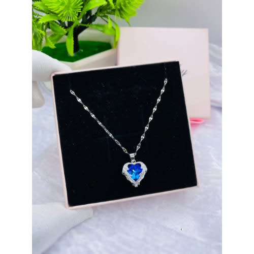 Neckpiece With Heart Pendant
