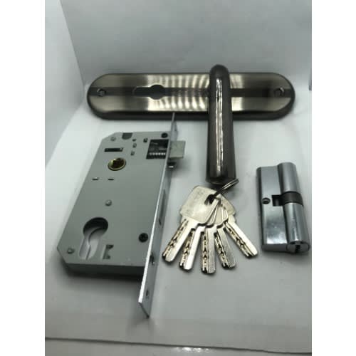 Door Lock Set Suitable For Wooden & Iron Doors