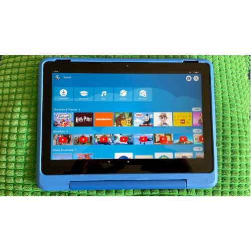 Fire Hd 10 Kids Pro Tablet - 10.1" - 1080p Full Hd - 32GB RAM + Intergalactic Kid-friendly Case