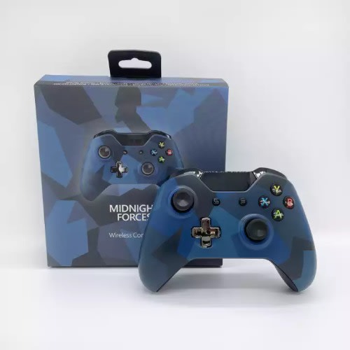 One Wireless Standard Controller Pad - Midnight Forces