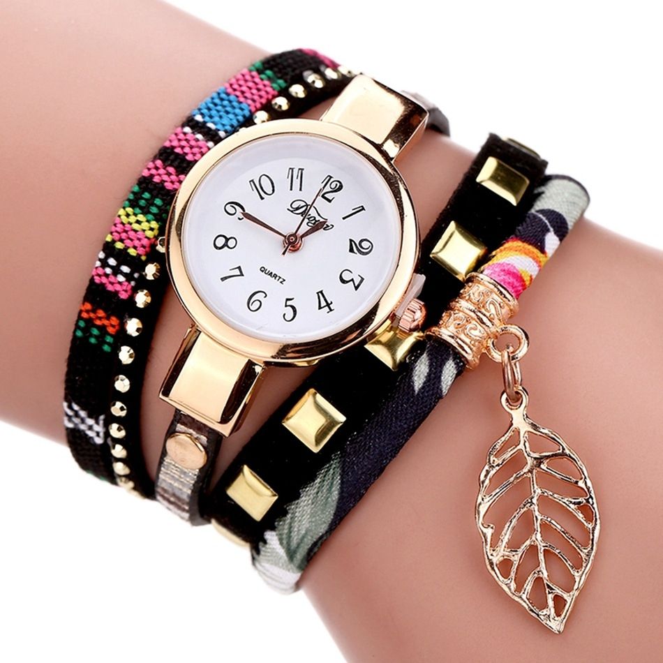 Ladies Quartz Bracelet Watch With Leaf Shape Pendant(Black)