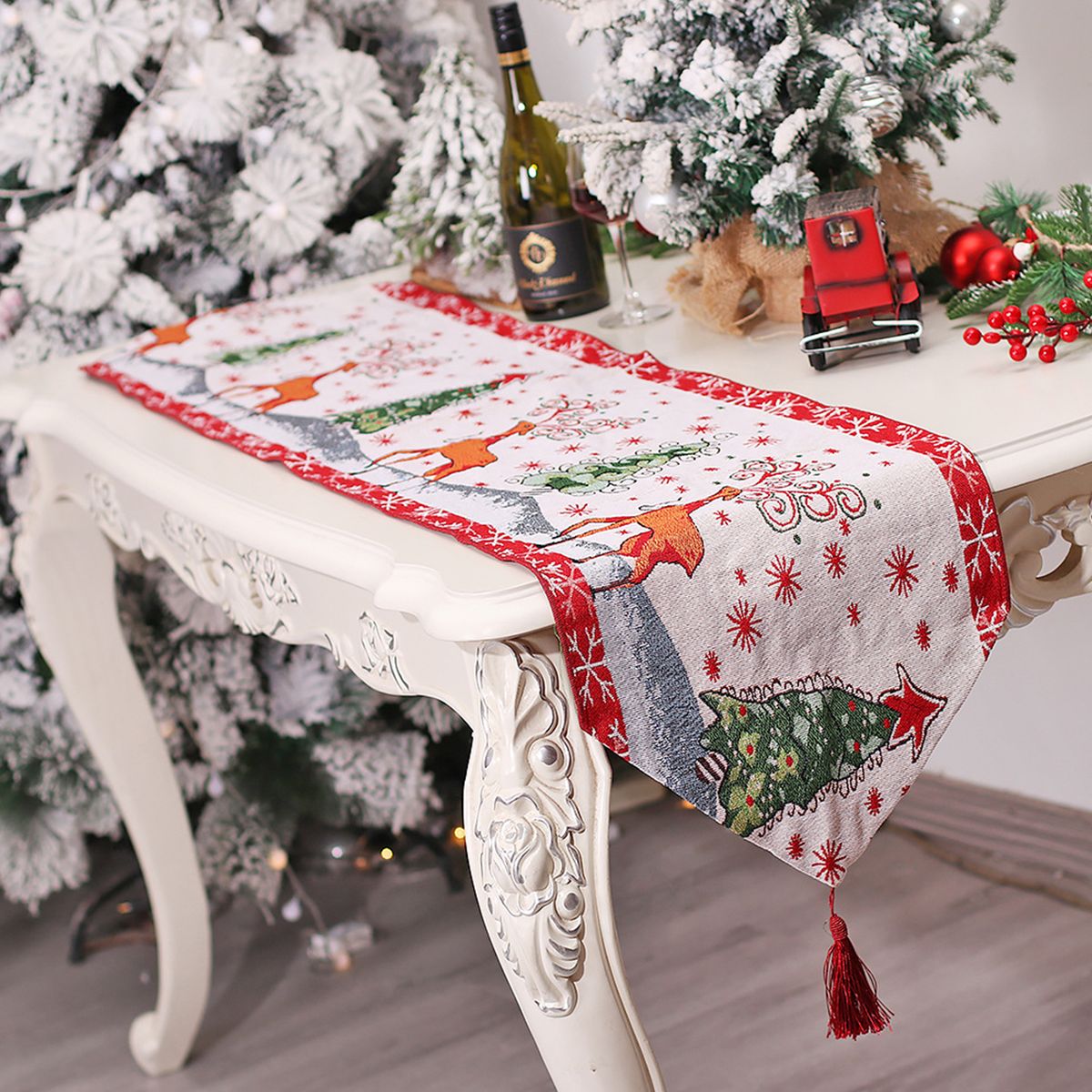 Merry Christmas Table Runner For Parties Elk Pattern Table