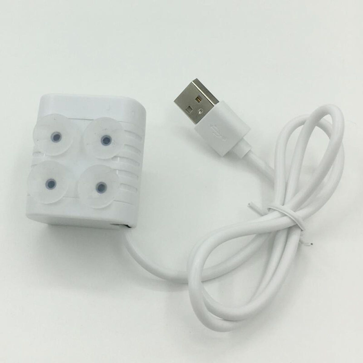 Quiet DC3.5-8V 1-3W Submersible Mini Water Pump Comes With USB Cable,