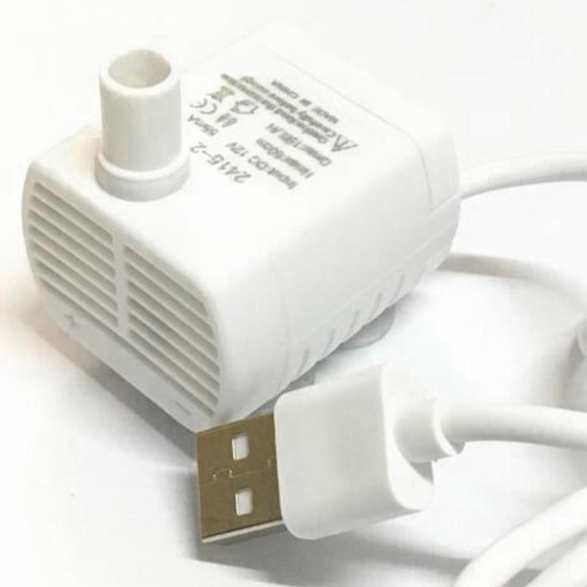 Quiet DC3.5-8V 1-3W Submersible Mini Water Pump Comes With USB Cable,