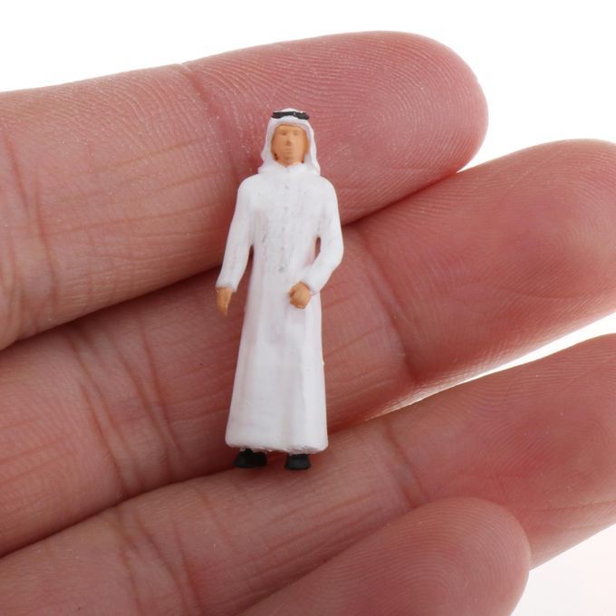 1/64 Standing People Model Vivid Dubai Prince Figure Toy White Clothes