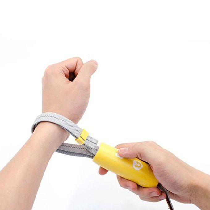 1.6m Retractable Dog Walking Leash For Outdoor Easy Control Yellow