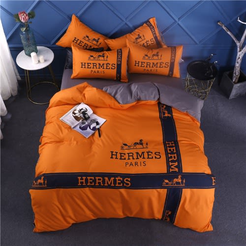 Duvet With Bedsheet And 4 Pillowcases - Hermes Inspired Set