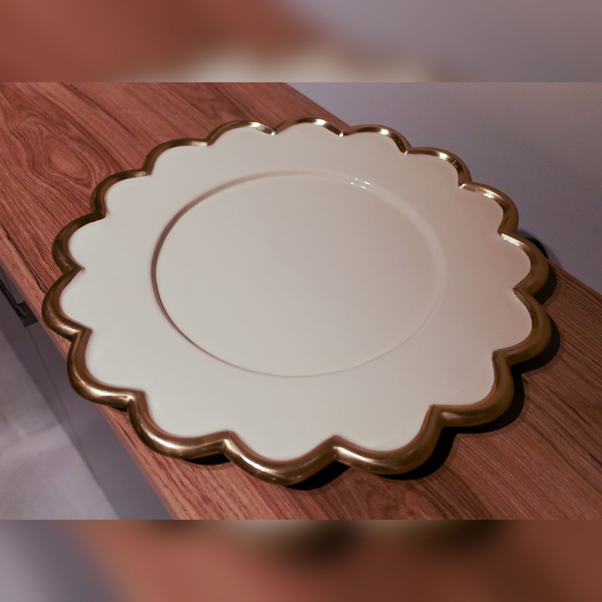 Vento Furniture Platter 44CM