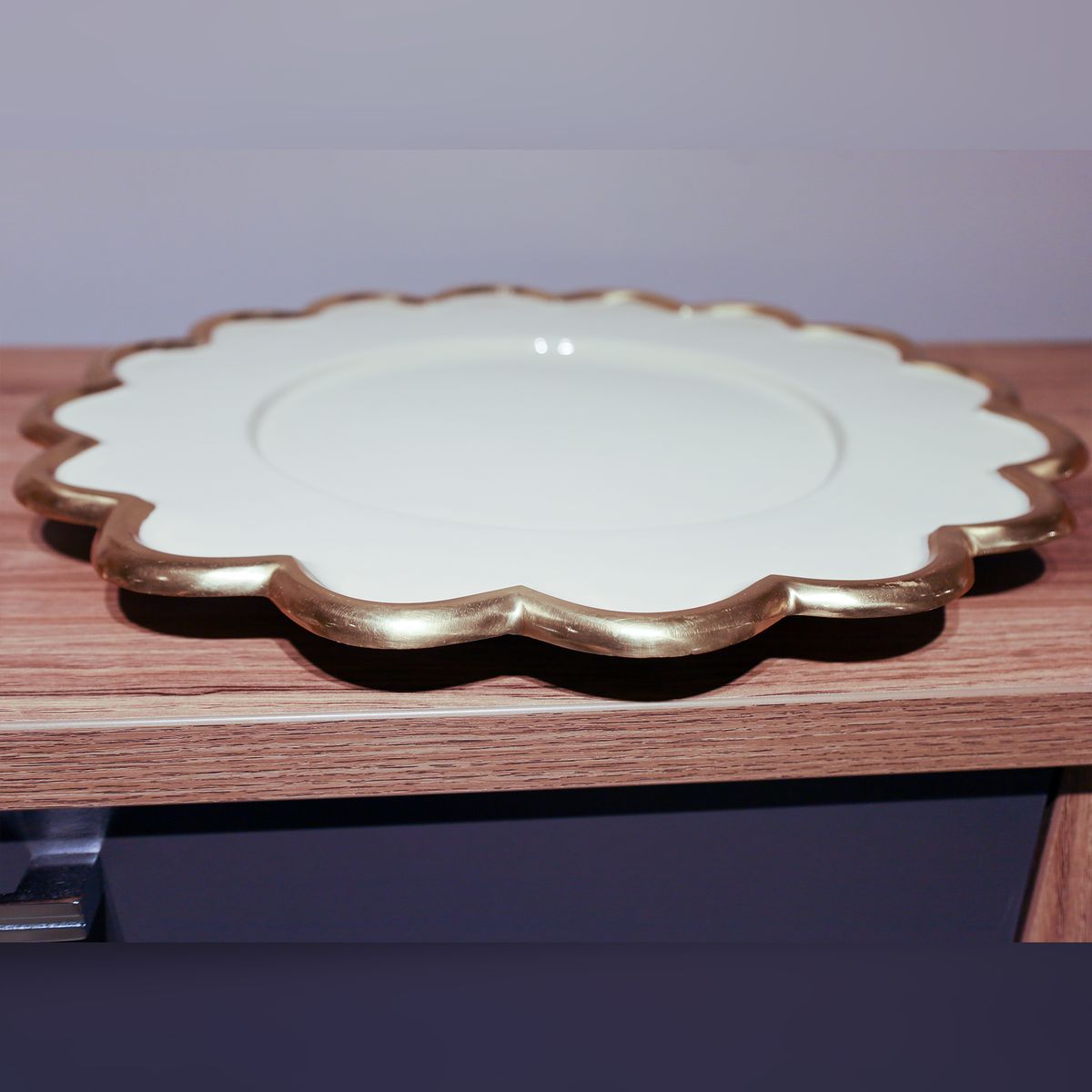 Vento Furniture Platter 44CM