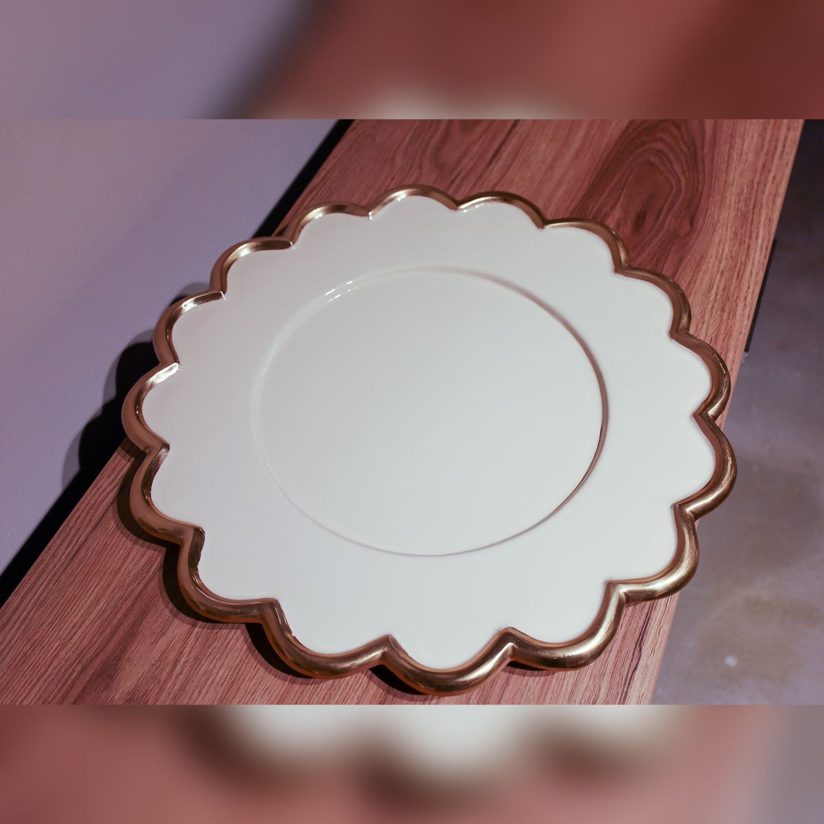 Vento Furniture Platter 44CM