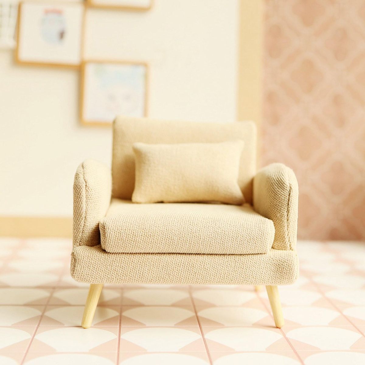 1/12 Dolls House Single Sofa Dollhouse Miniature Furniture Sofa Chair Armchair for Dollhouse Decoration Toy Yellow