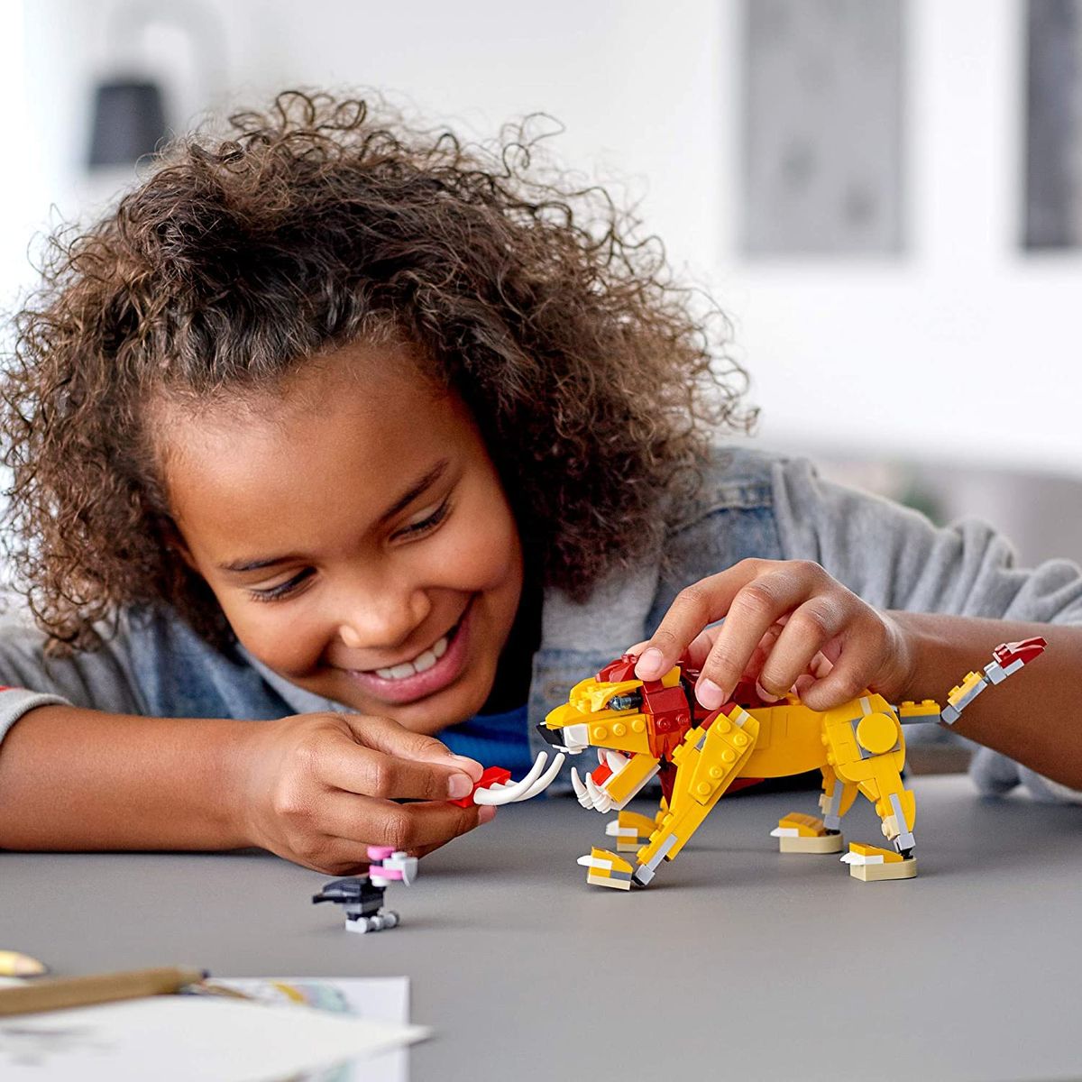 Creator 3in1 Wild Lion 31112 Toy Building Kit (224 Pcs)