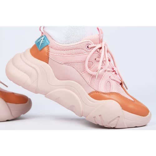 Kubwa Bloom Unisex Sneakers - Pink