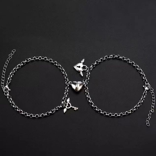 2 Love Magnetic Bracelet Men And Women Key Heart Lock Silver