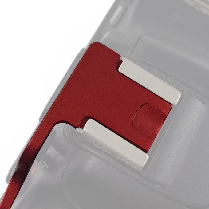 Standard Hot Shoe Holder Lightweight And Convenient  For Fuji Red