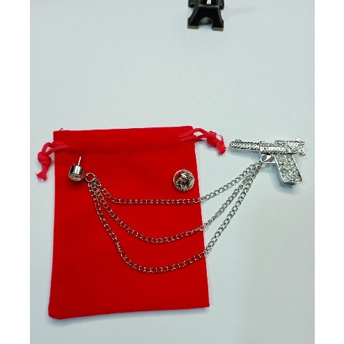 Men's Pistol Brooch With Free Pouch - Silver