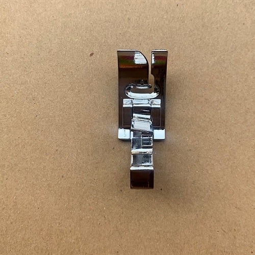 Zig Zag Foot With Holder  Brother    Xc4901121 /  Xe2555101