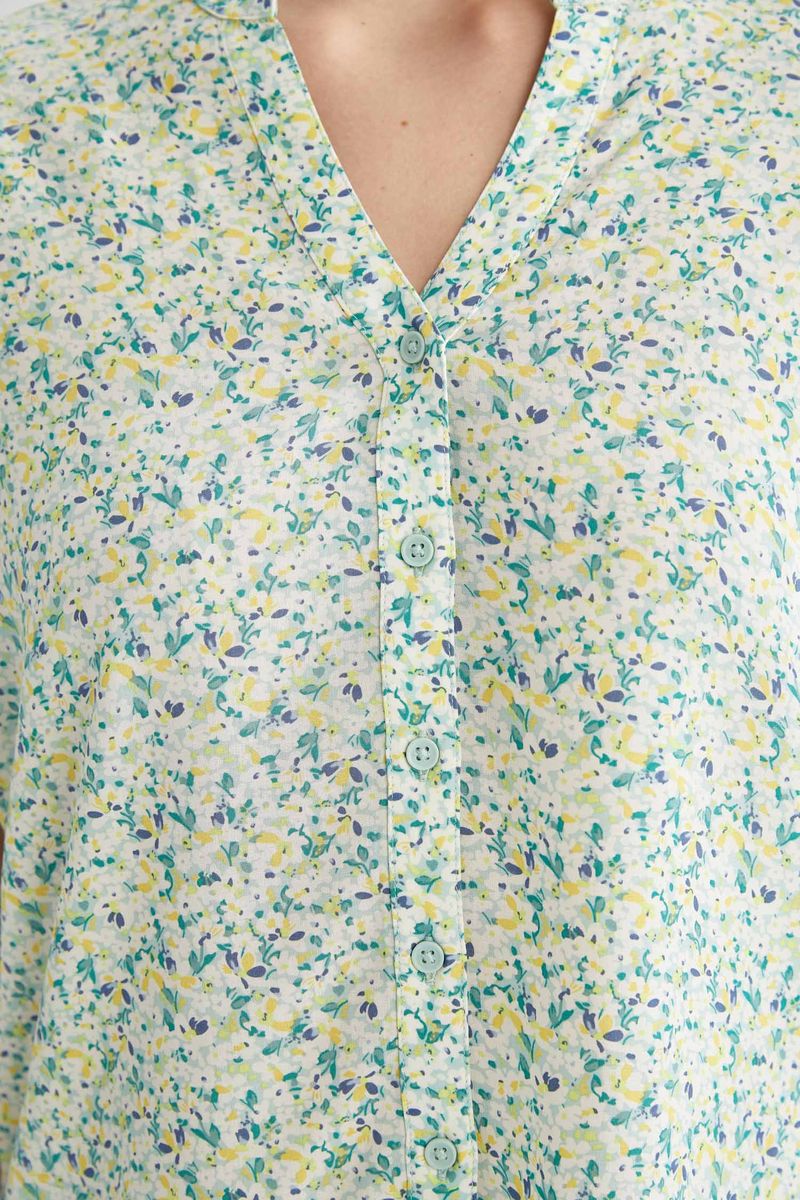 Woman Casual Regular Fit C Neck Woven Short Sleeve Shirt - Turquoise