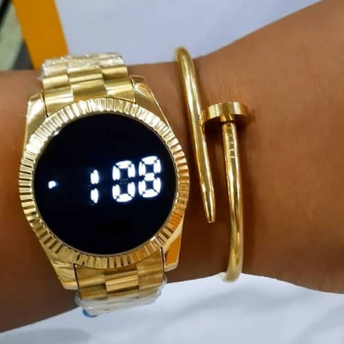 Multi-time Wrist Watch + Bracelet For Men