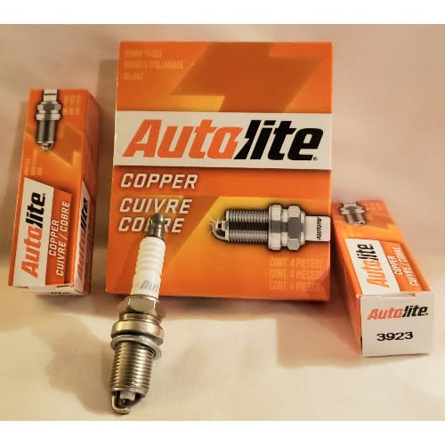 Aut 3923 Copper Resistor Spark Plug - 4 Pieces
