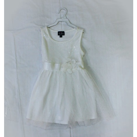 Pure White Dress With Petal