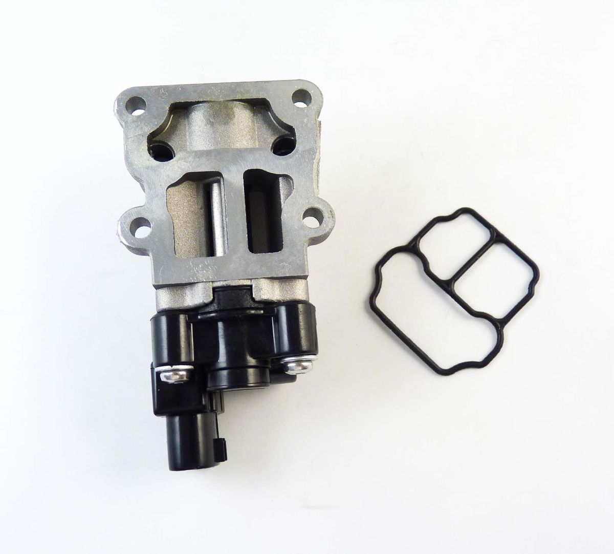 IACV Idle Air Control Valve With Gasket 22270-03050 Fits For Toyota Camry Solara L4 2.2L 2001 2002